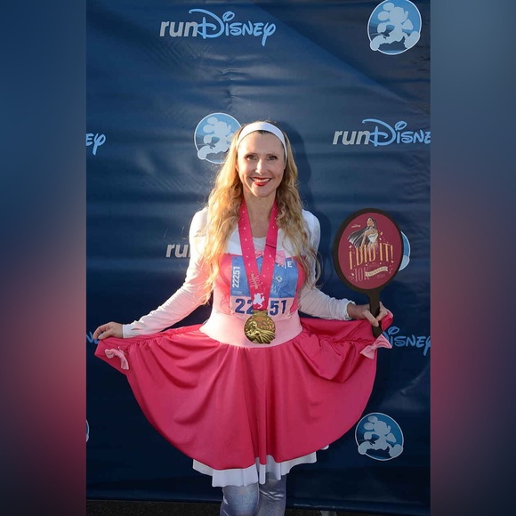 Inspired Cinderella “Ruined” Pink Ball Gown Running Dress Costume Size 4 XS/S - Picture 7 of 8